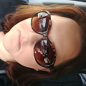 Meet your Posher, Sab